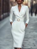 Nora | Raffiniertes schwarzes Kleid mit Gürtel und Stehkragen