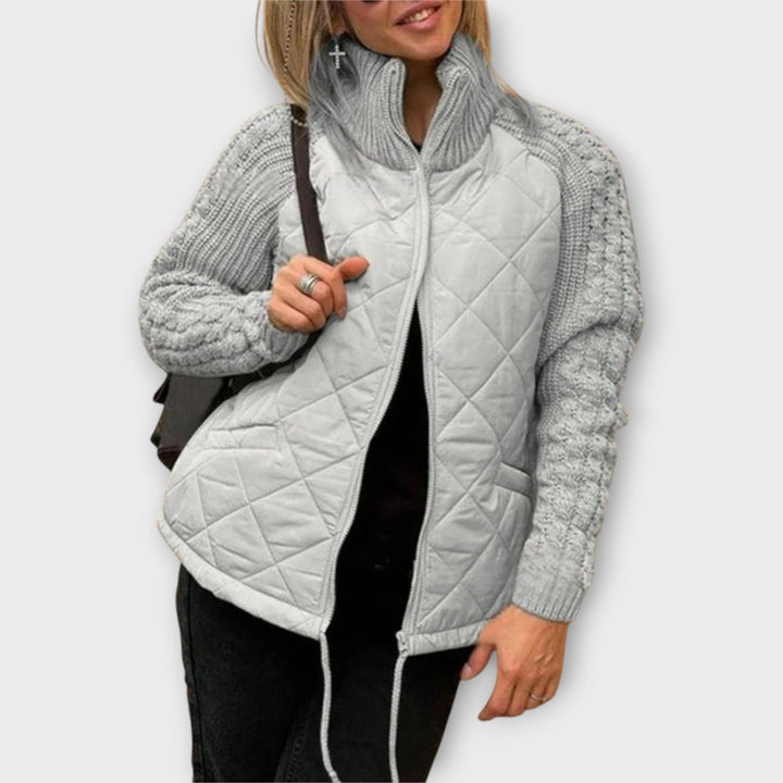 LIVIANE™ | ELEGANTE STRICKJACKE