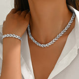Julia™ | Set Halskette und elegantes Armband