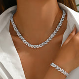 Julia™ | Set Halskette und elegantes Armband