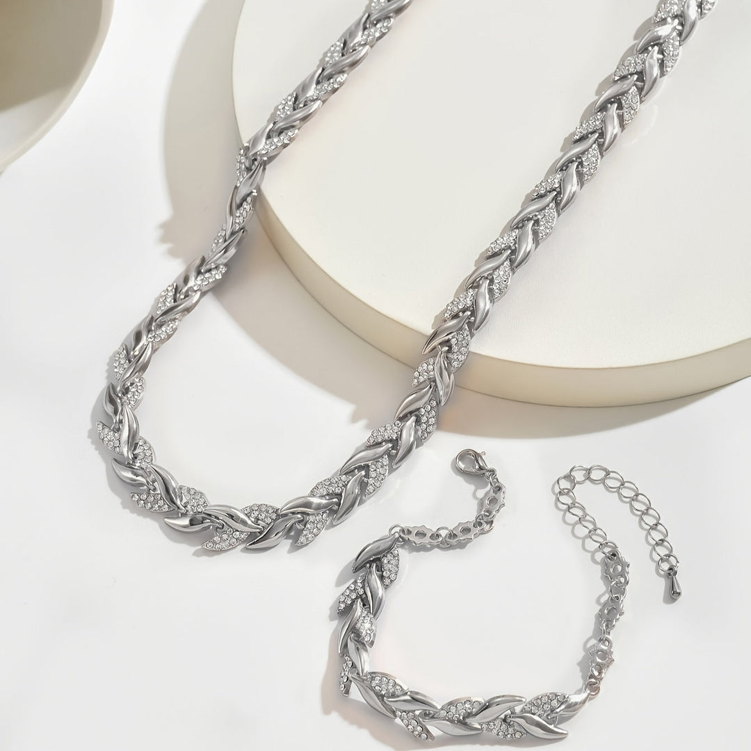 Julia™ | Set Halskette und elegantes Armband