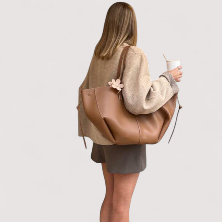 Mila™ | Tasche mit seitlicher Raffung