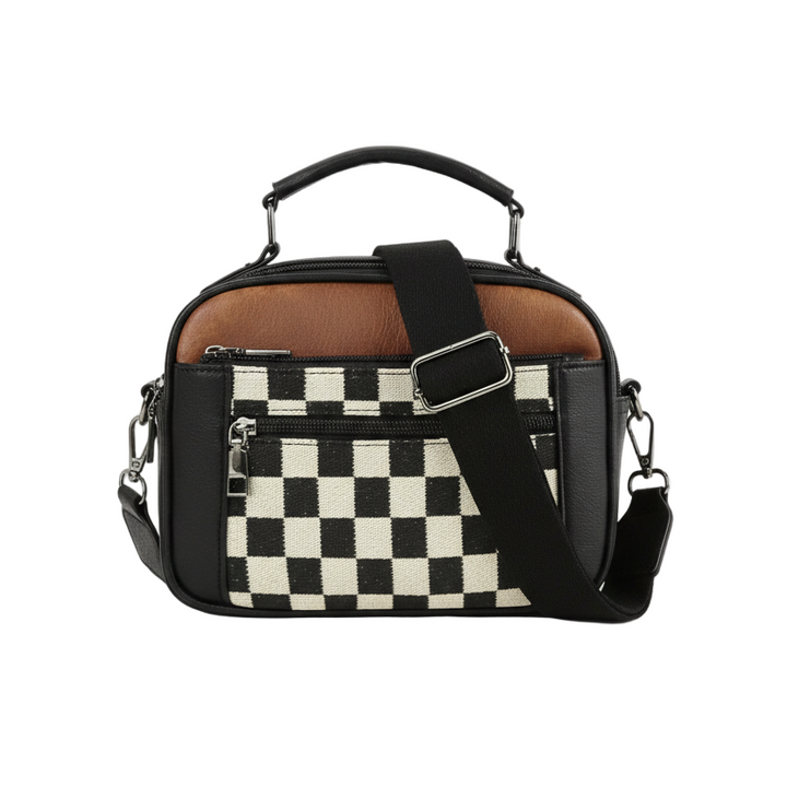 Fabienne™ | ChessMate
