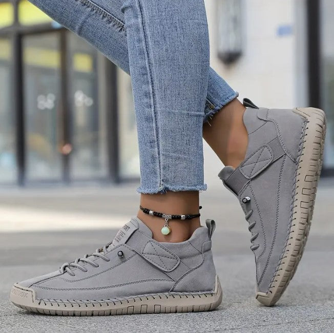 Mia – Komfortable & Schmerzfreie Orthopädische Sneakers