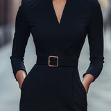 Nora | Raffiniertes schwarzes Kleid mit Gürtel und Stehkragen